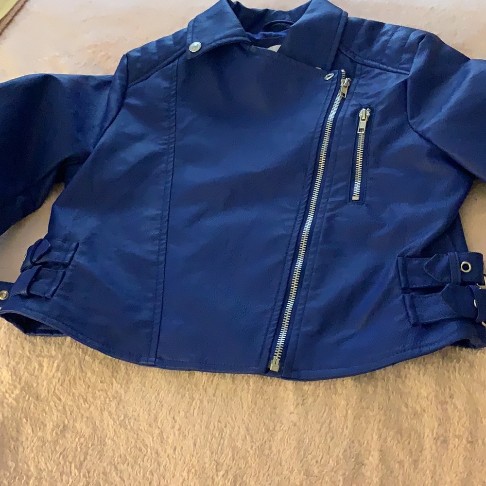 Leather jacket - Picture 2 of 3